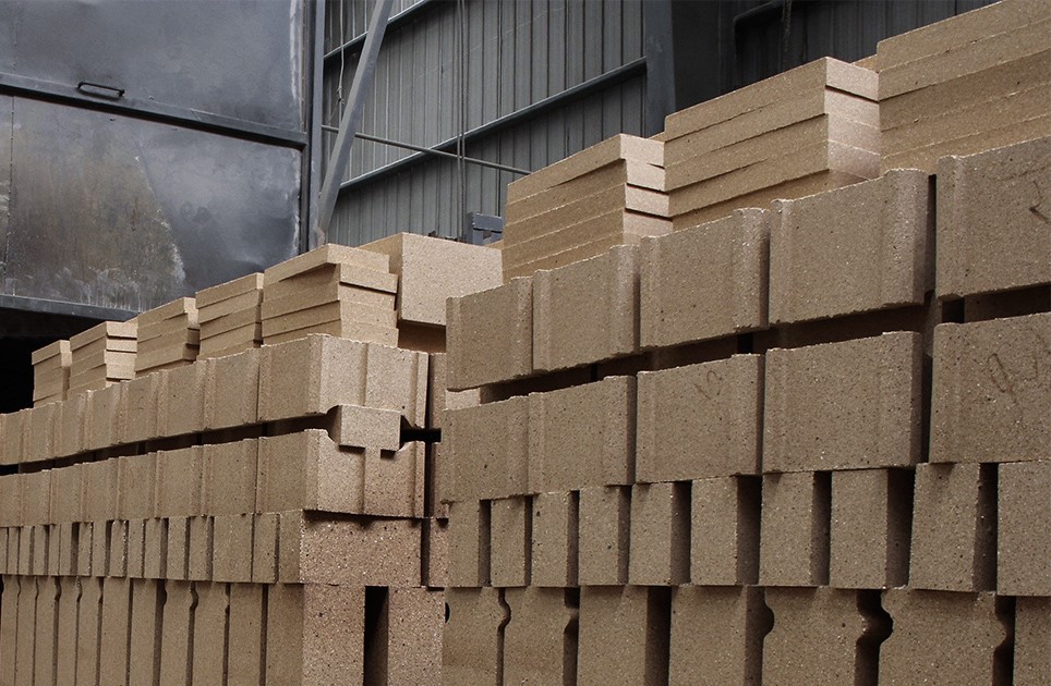 Tons of refractories produced each year